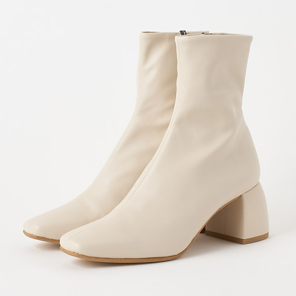 Short Boots