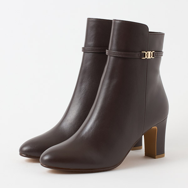 Short Boots