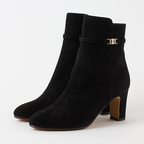 Short Boots