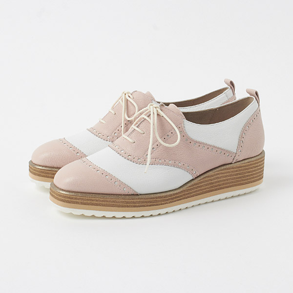 casual shoes