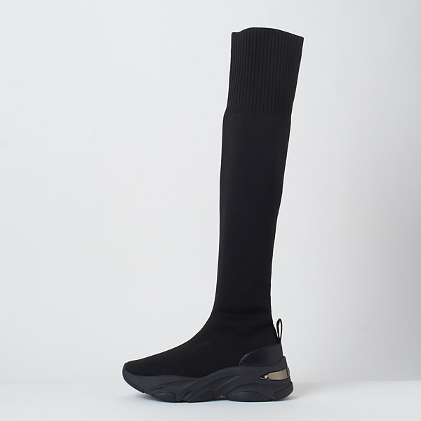 Long Boots