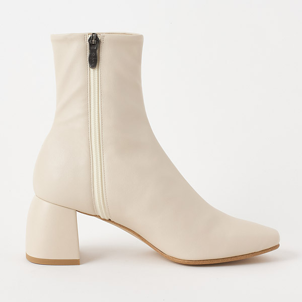 Short Boots