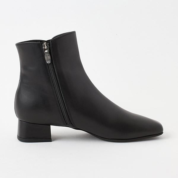 Short Boots