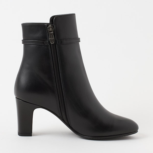 Short Boots