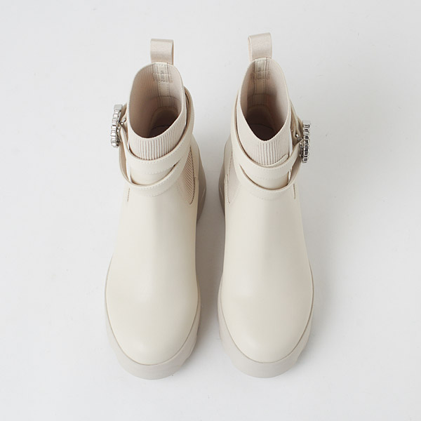 Short Boots