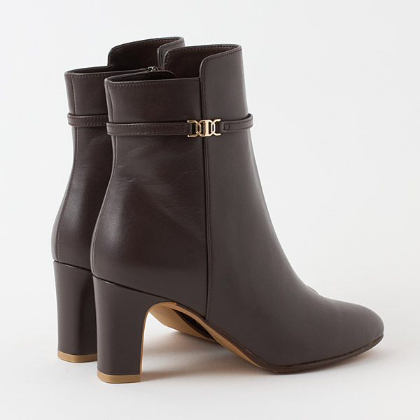 Short Boots