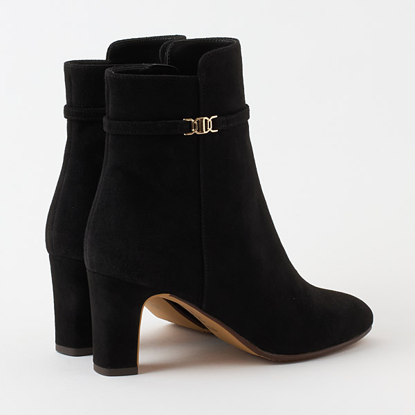 Short Boots