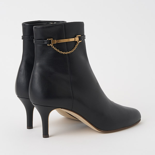 Short Boots