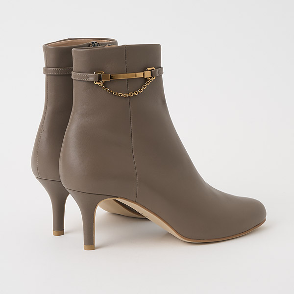 Short Boots