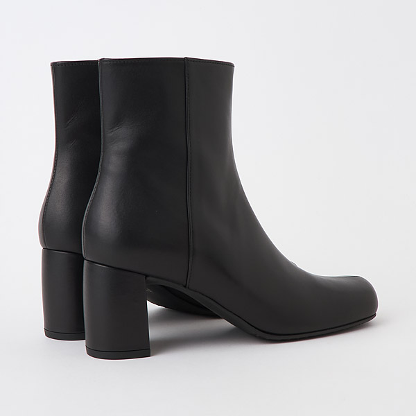 Short Boots
