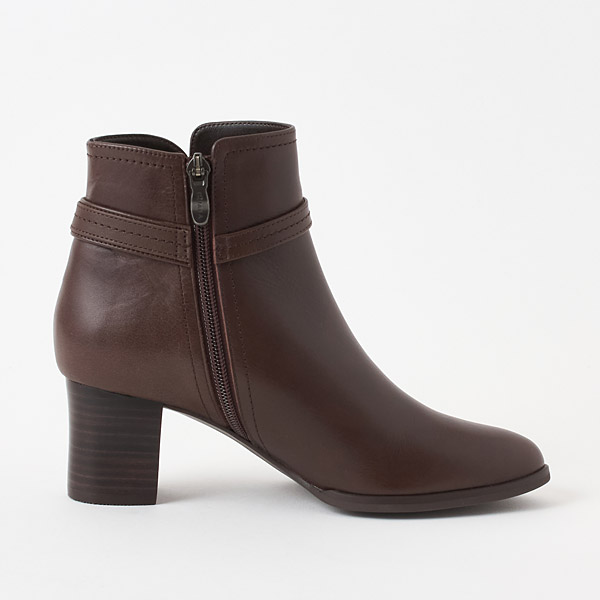 Short Boots
