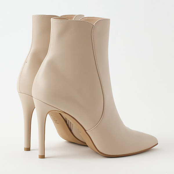 Short Boots