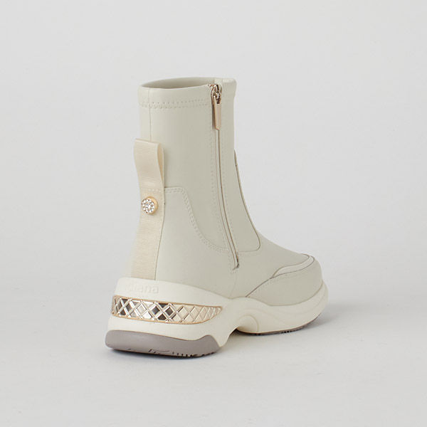 Short Boots