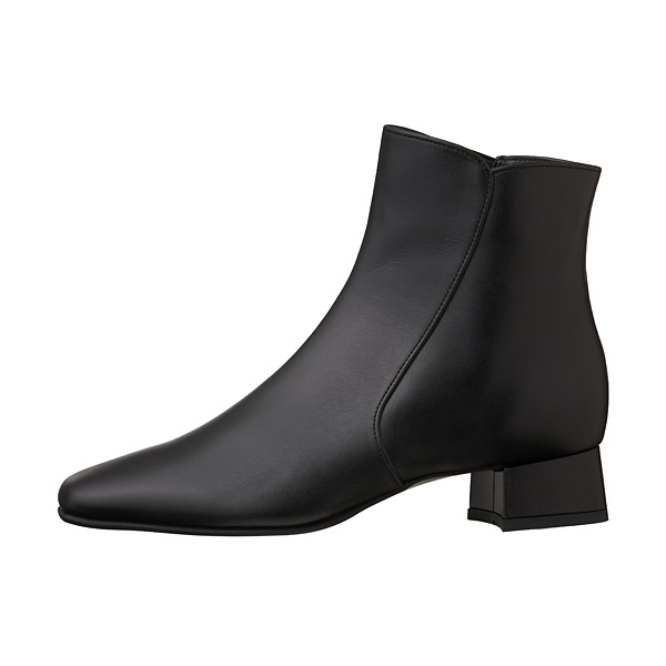 Short Boots